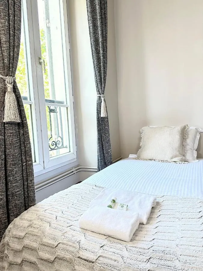 Arc De Triomphe Cosy Retreat * Paris